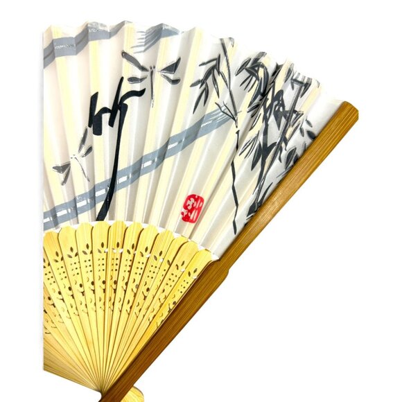 Handheld Bamboo & Silk Folding Fan With Bamboo & Dragonfly Design - Picture 3 of 7